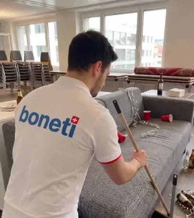 Boneti crew performing Event Cleanup in Zurich