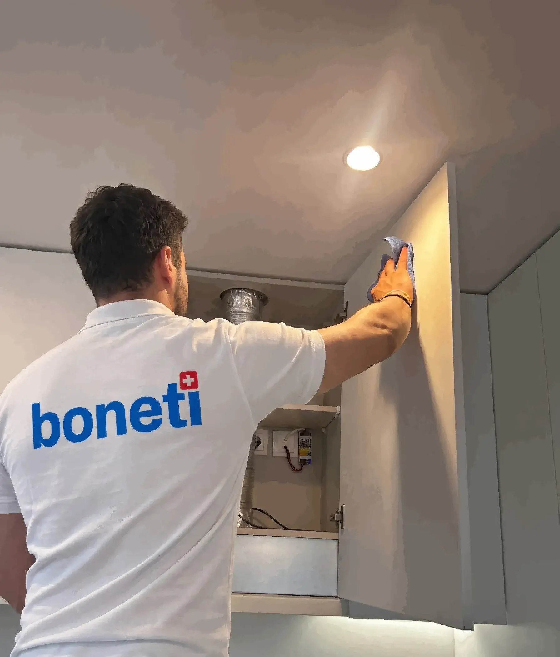 Boneti crew cleaning in Wollishofen